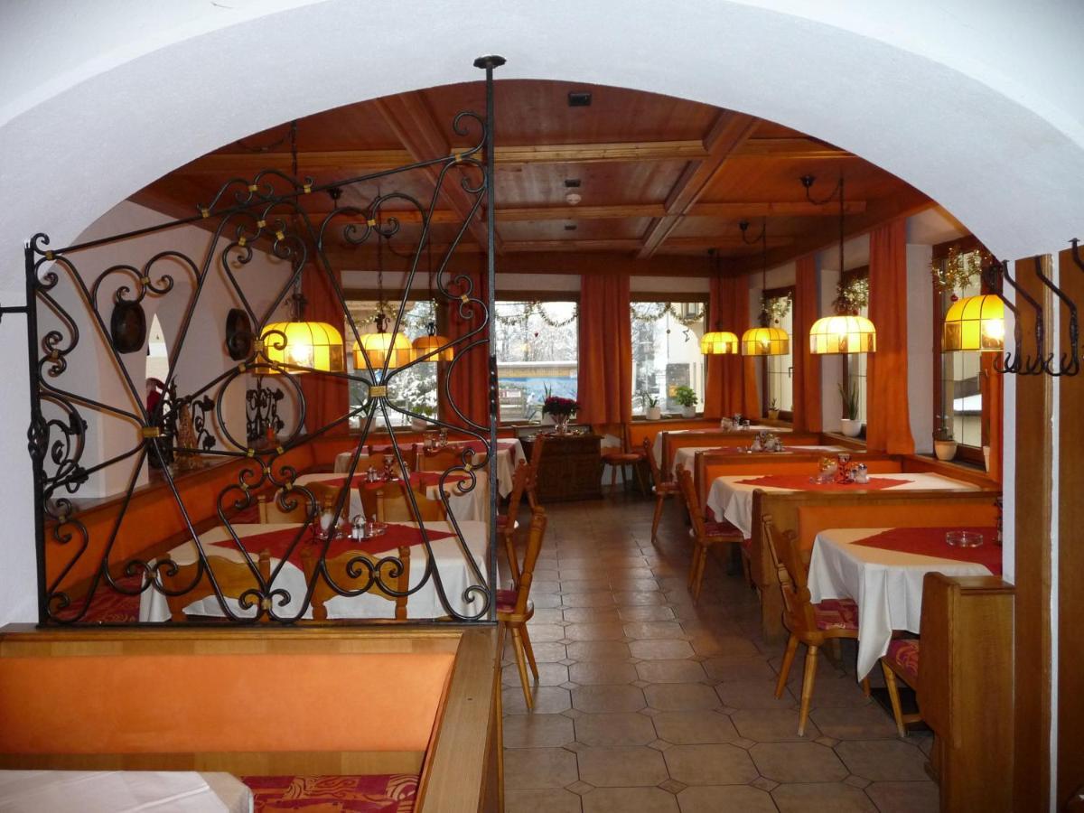 Gasthof Zellerstuben Zell am Ziller Phòng bức ảnh